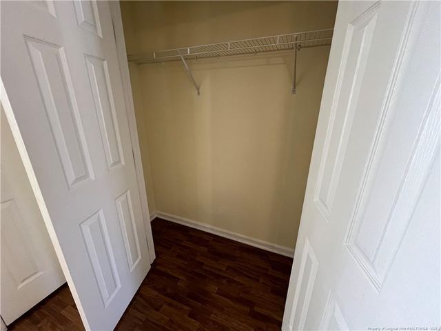 1559 Grassy Branch Drive, Fayetteville, NC 28304