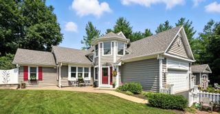 8210 W Hillside Road, Crystal Lake, IL 60012