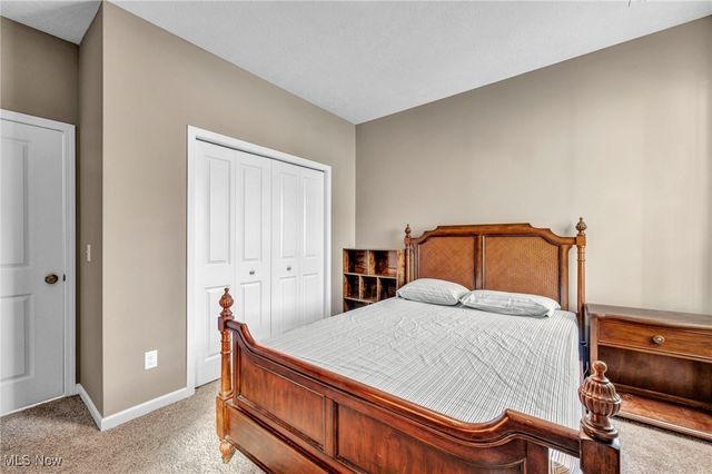 130 W Spring Drive, Elyria, OH 44035