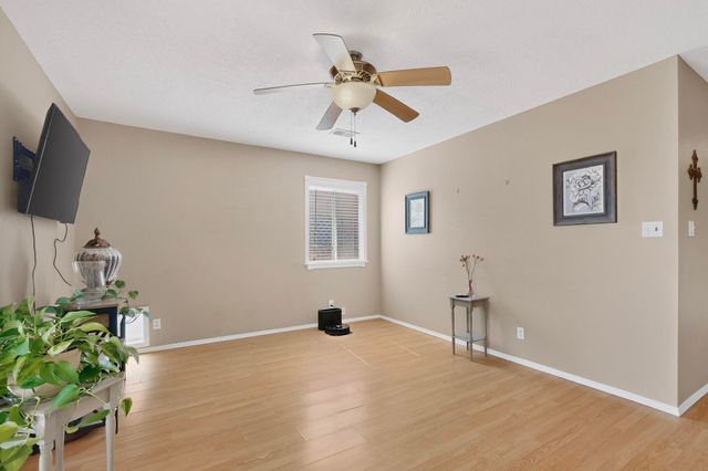 3114 Chama Meadows Drive NE, Rio Rancho, NM 87144