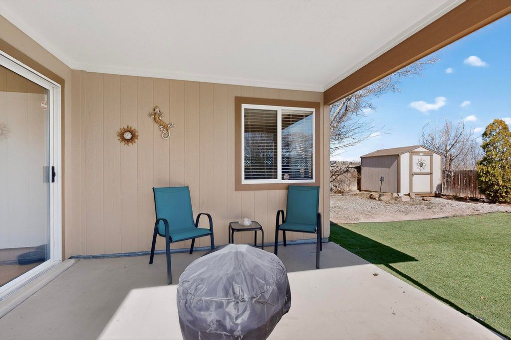 Image 25 of property listing at 3114 Chama Meadows Drive NE, Rio Rancho, NM 87144