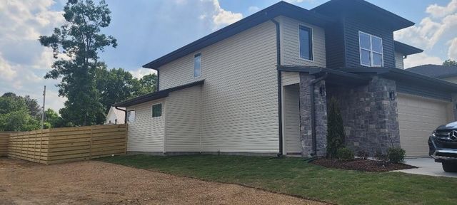 7474 Igou Gap Road, Chattanooga, TN 37421