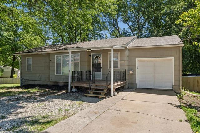 5809 Ralston Avenue, Raytown, MO 64133