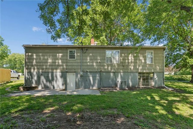 5809 Ralston Avenue, Raytown, MO 64133