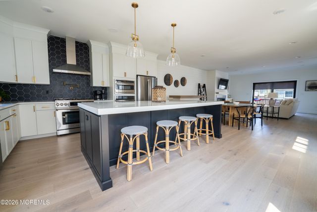 15 Barberie Avenue B, Highlands, NJ 07732
