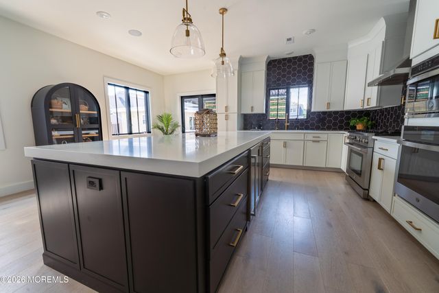 15 Barberie Avenue B, Highlands, NJ 07732