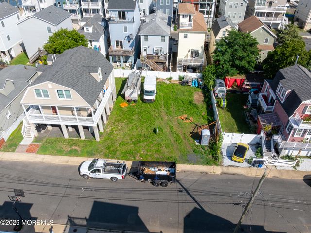 15 Barberie Avenue B, Highlands, NJ 07732