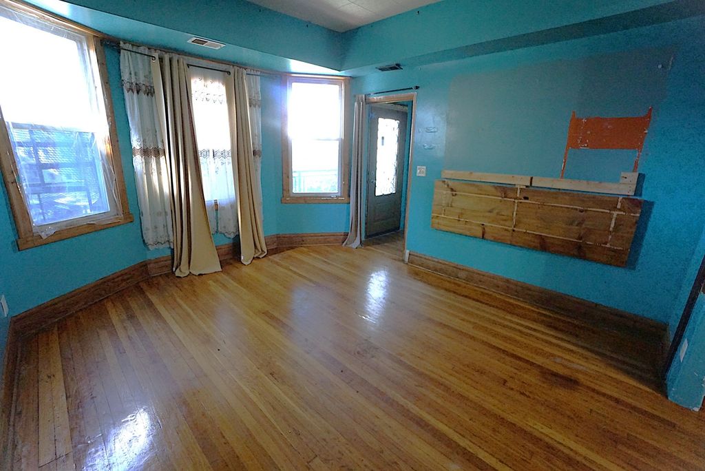 2233 N Kenneth Avenue, Chicago, IL 60639 — photo 3
