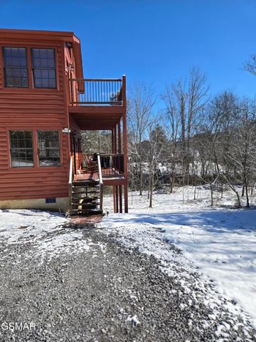 1220 Sugar Loaf Road, Sevierville, TN 37876