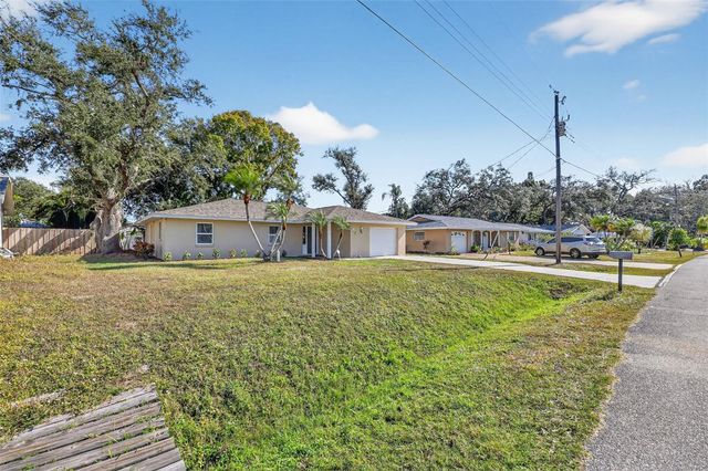 3615 DUNBAR DRIVE, Sarasota, FL 34232