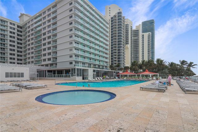 19201 Collins Avenue 439, Sunny Isles Beach, FL 33160