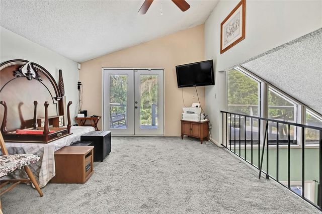 4712 E TEMPLE HEIGHTS ROAD, Tampa, FL 33617