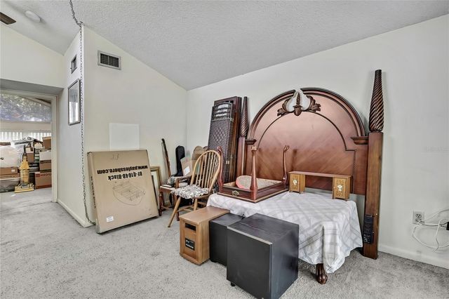 4712 E TEMPLE HEIGHTS ROAD, Tampa, FL 33617