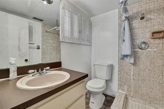 4712 E TEMPLE HEIGHTS ROAD, Tampa, FL 33617