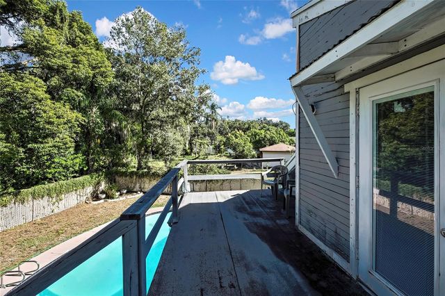 4712 E TEMPLE HEIGHTS ROAD, Tampa, FL 33617