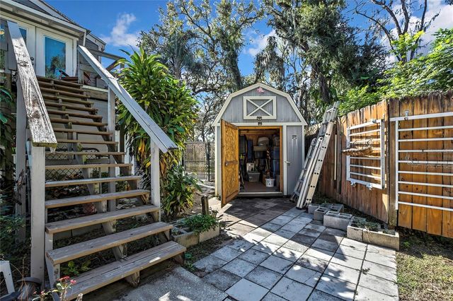 4712 E TEMPLE HEIGHTS ROAD, Tampa, FL 33617