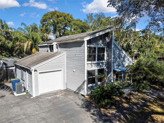 4712 E TEMPLE HEIGHTS ROAD, Tampa, FL 33617