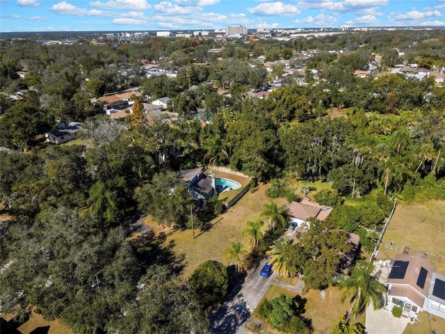 4712 E TEMPLE HEIGHTS ROAD, Tampa, FL 33617