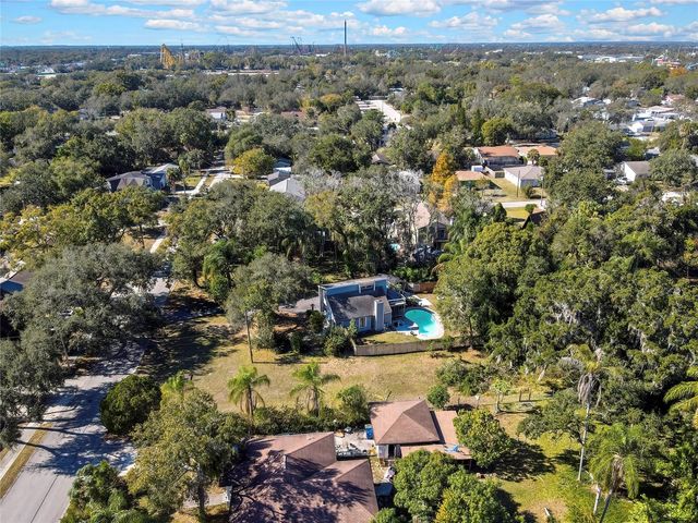 4712 E TEMPLE HEIGHTS ROAD, Tampa, FL 33617