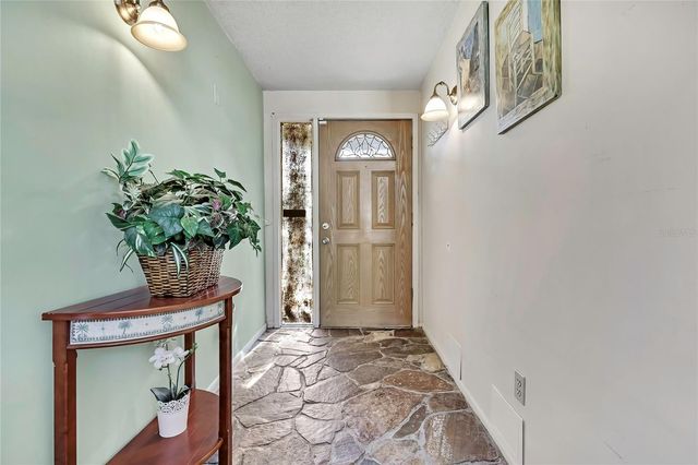 4712 E TEMPLE HEIGHTS ROAD, Tampa, FL 33617