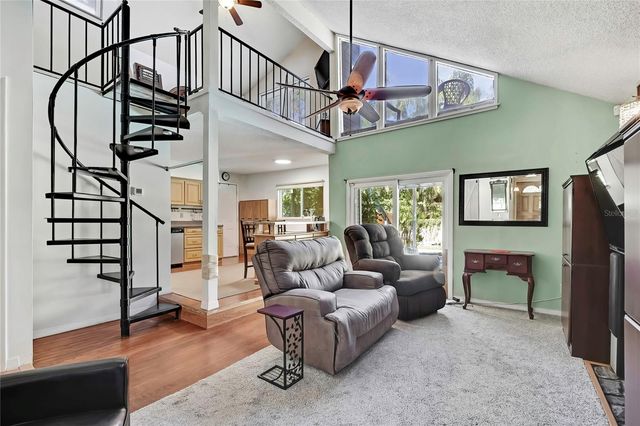 4712 E TEMPLE HEIGHTS ROAD, Tampa, FL 33617