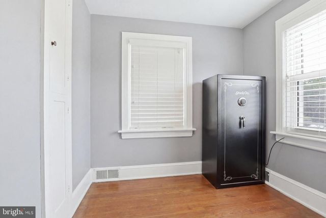 309 W WALNUT ST, Hanover, PA 17331