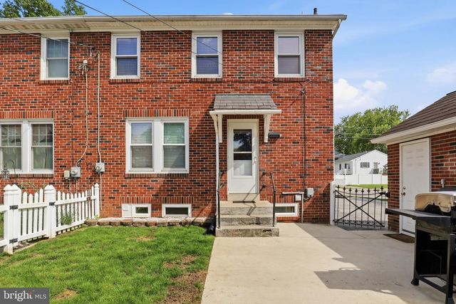 309 W WALNUT ST, Hanover, PA 17331