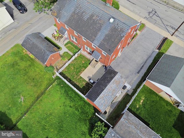 309 W WALNUT ST, Hanover, PA 17331