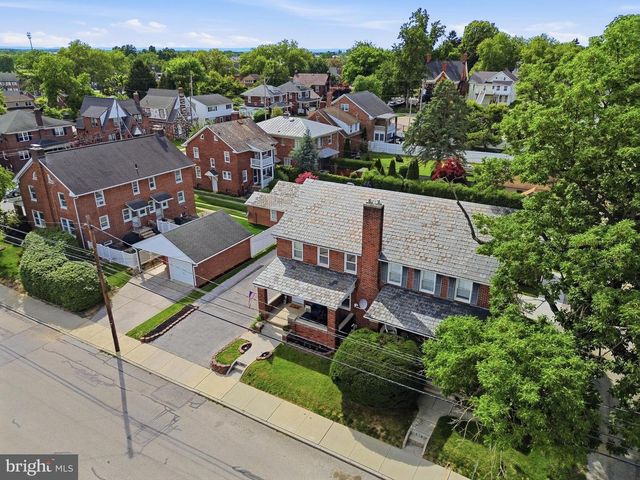 309 W WALNUT ST, Hanover, PA 17331