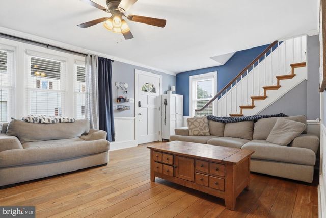 309 W WALNUT ST, Hanover, PA 17331