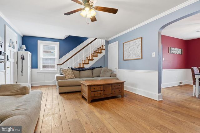 309 W WALNUT ST, Hanover, PA 17331