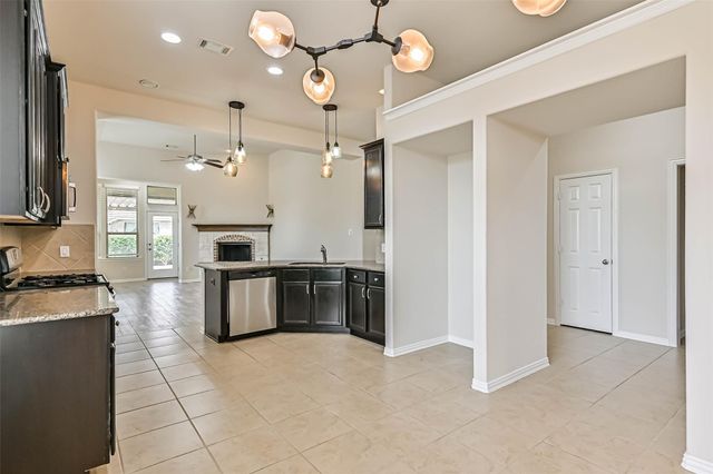 6158 Flint Court, League City, TX 77573