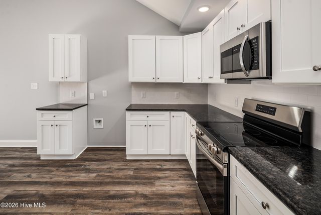 1301 Hunley Court, Winterville, NC 28590