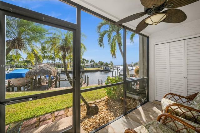 4803 SW Santa Barbara Ct 8, Cape Coral, FL 33914