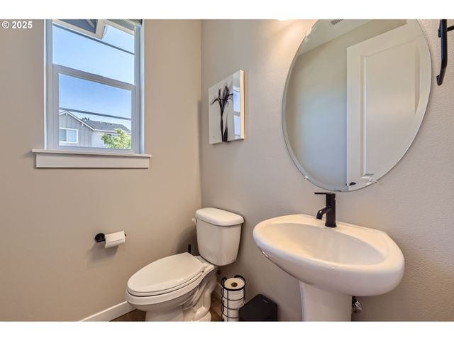 27621 Sw ALDER Ln, Wilsonville, OR 97070