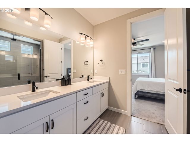27621 Sw ALDER Ln, Wilsonville, OR 97070