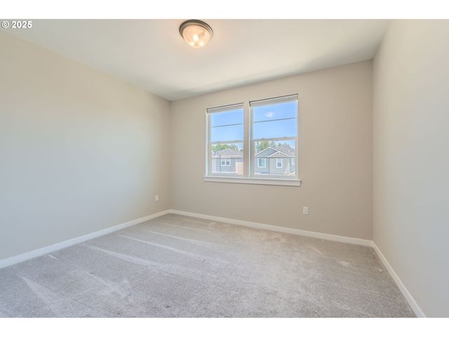 27621 Sw ALDER Ln, Wilsonville, OR 97070