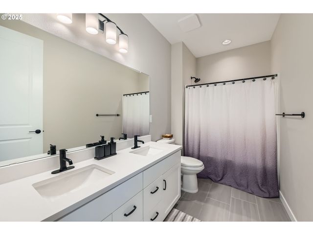 27621 Sw ALDER Ln, Wilsonville, OR 97070