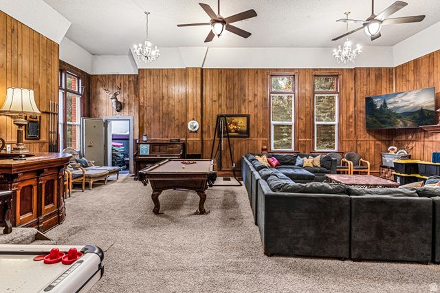 21 N MAIN ST, Junction, UT 84740