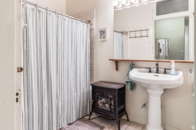 21 N MAIN ST, Junction, UT 84740