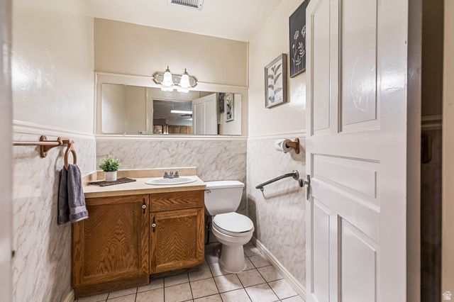 21 N MAIN ST, Junction, UT 84740