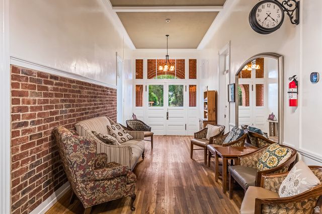 21 N MAIN ST, Junction, UT 84740