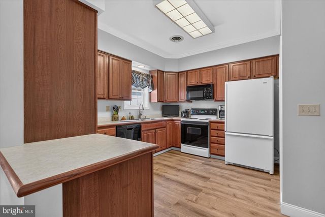 162 LEONARD LN, Harrisburg, PA 17111