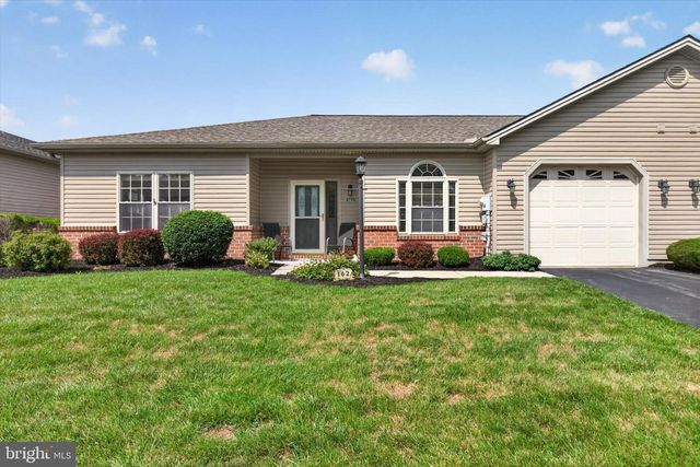 162 LEONARD LN, Harrisburg, PA 17111
