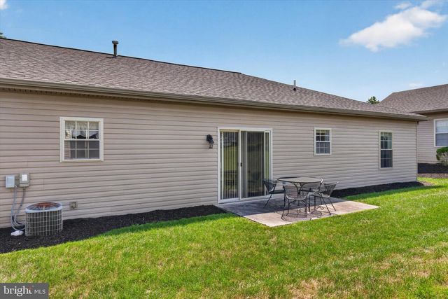 162 LEONARD LN, Harrisburg, PA 17111