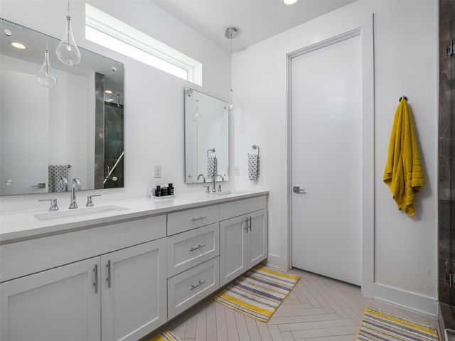 6401 Keegans DR, Austin, TX 78724