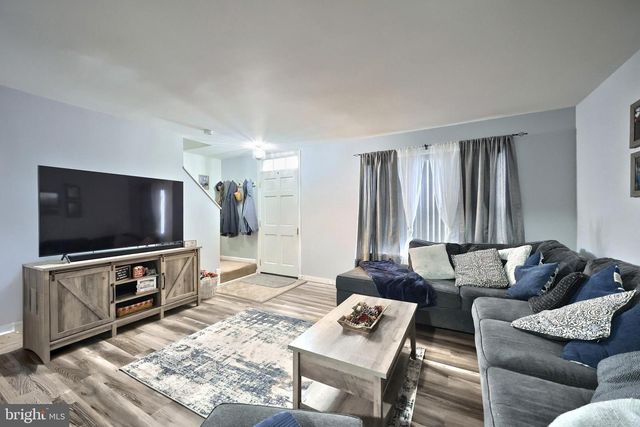 52 N GALA, Littlestown, PA 17340