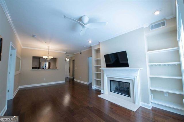 3275 NE Lenox Road NE 207, Atlanta, GA 30324