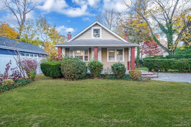 411 Harrison Drive, Centerport, NY 11721