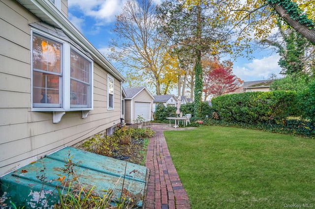 411 Harrison Drive, Centerport, NY 11721